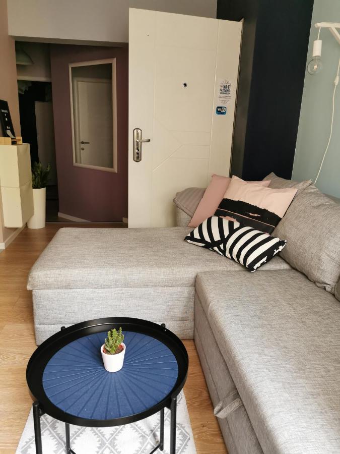 Hotel Nest Belgrado Exterior foto